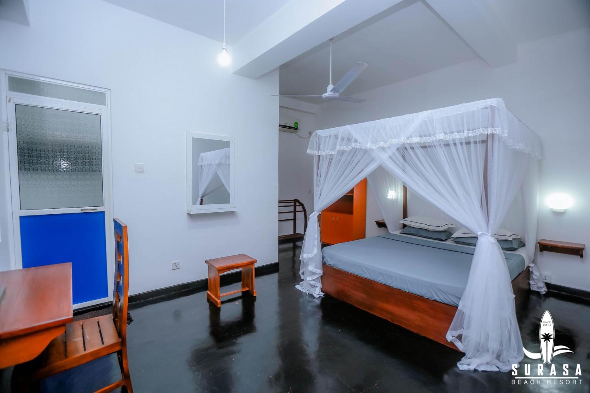 Surasa Beach Resort Weligama Exterior photo
